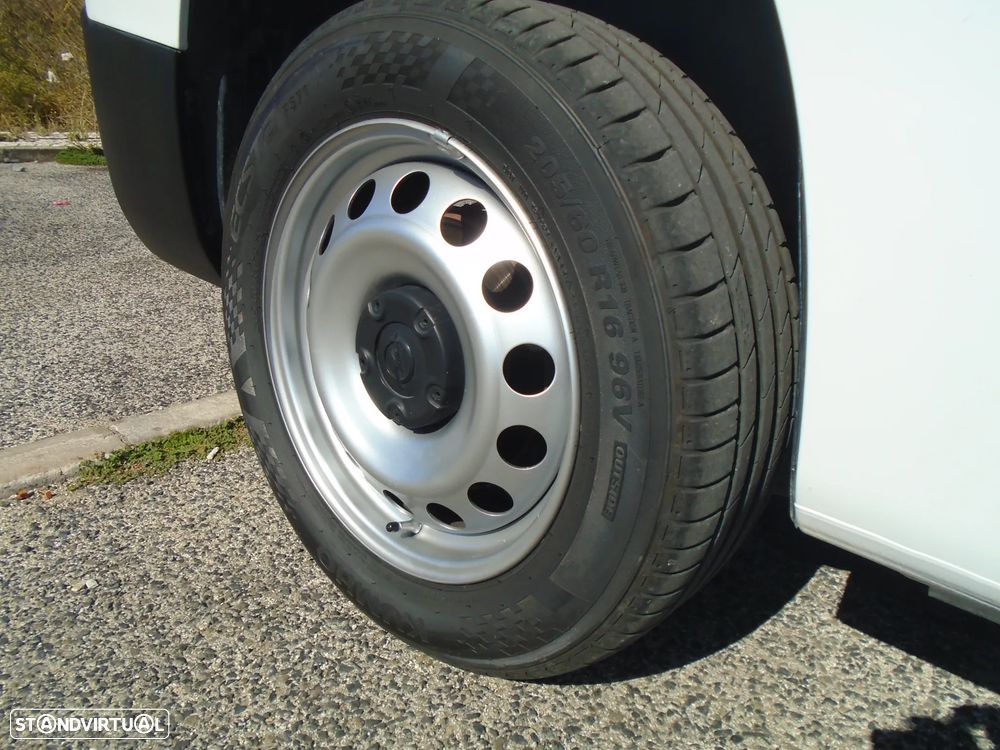 Opel COMBO  LONGA-NACIONAL-3 Lugares-102CV-6V-IVA DEDUTIVEL - 39