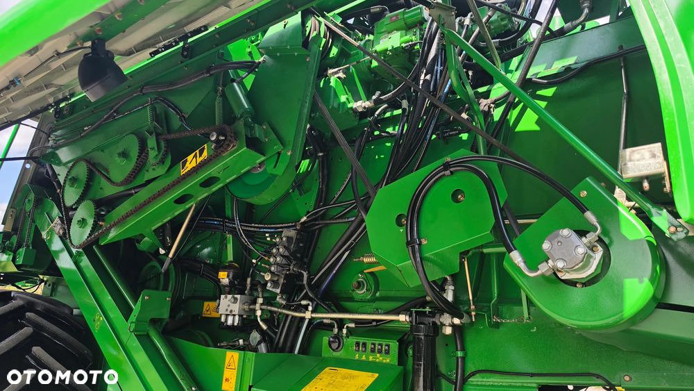 John Deere T550 Tylko 1460 Mtg 5.5m 618R Tucano 550  Kombajn do Zboża  Lexion 530 Tucano 450  Tucano 550 Lexion 520 JOHN 660 W650 T650 - 13