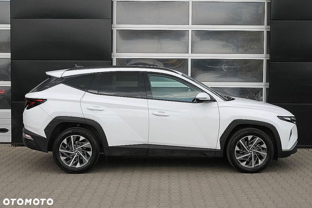 Hyundai Tucson - 16
