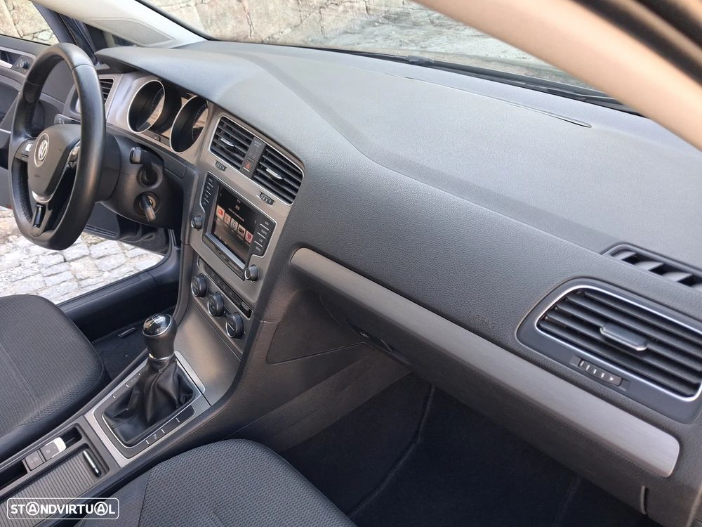 VW Golf Variant 1.6 TDi GPS Edition - 14