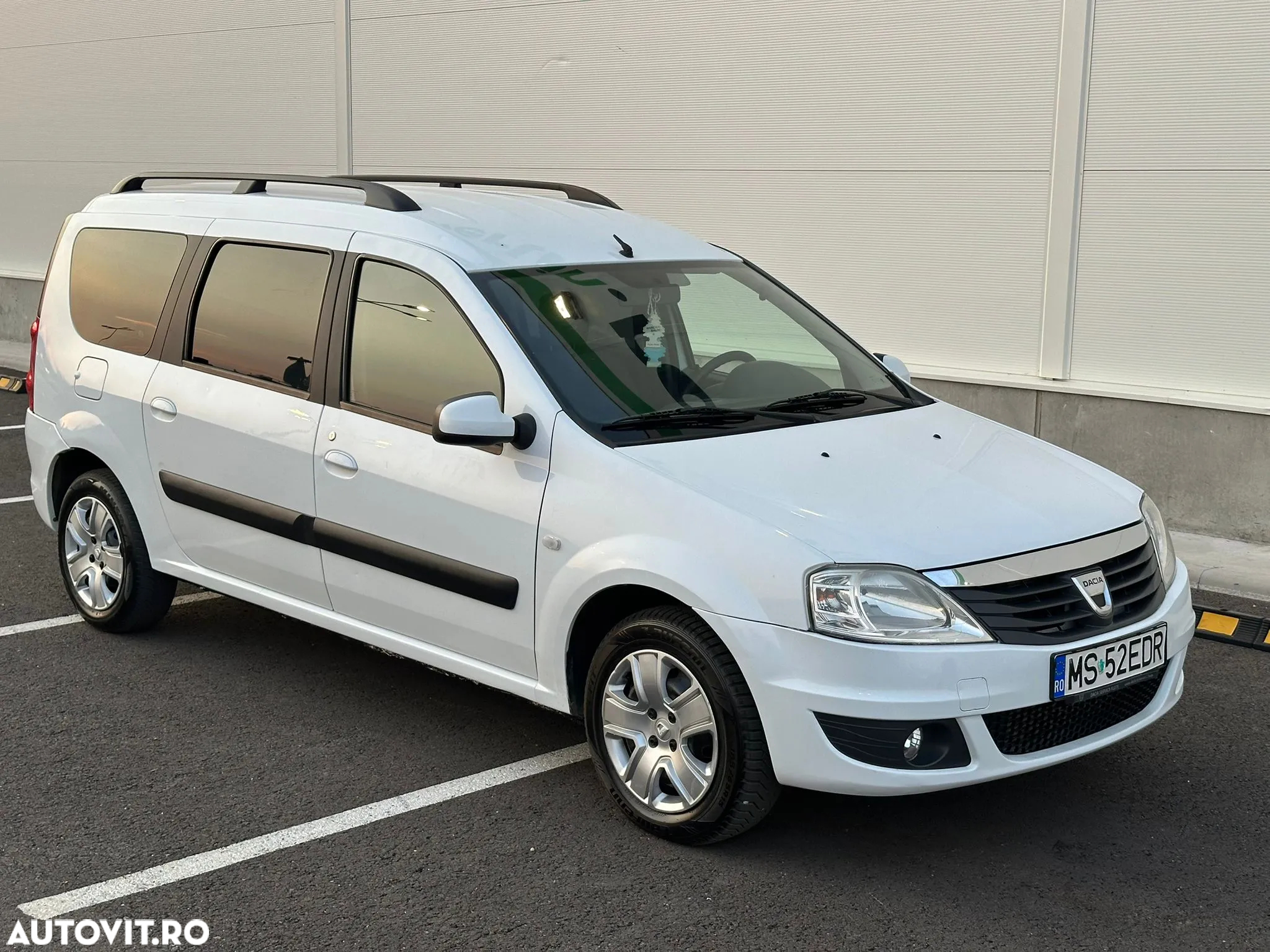 Dacia Logan 1.5 90CP Laureate - 7