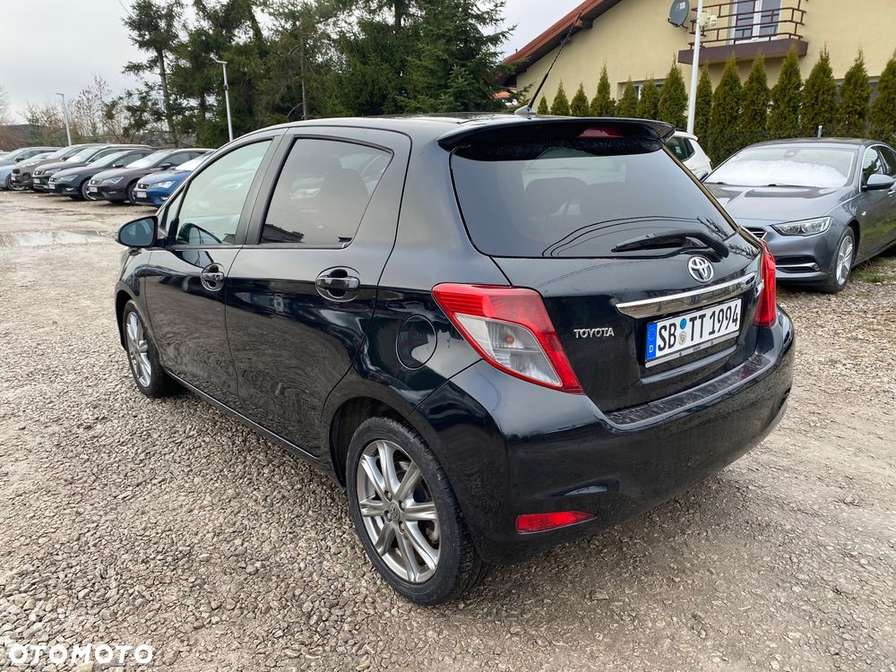 Toyota Yaris 1.33 Prestige - 4