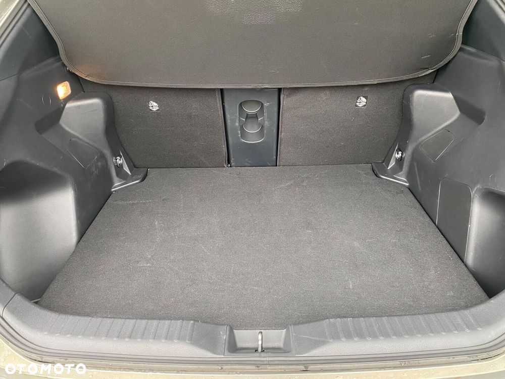 Toyota Yaris Cross Hybrid 1.5 Style AWD - 33
