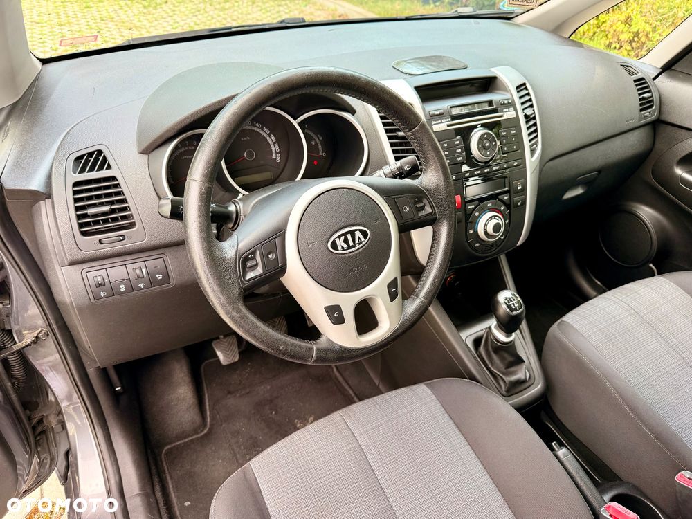 Kia Venga 1.4 S - 25