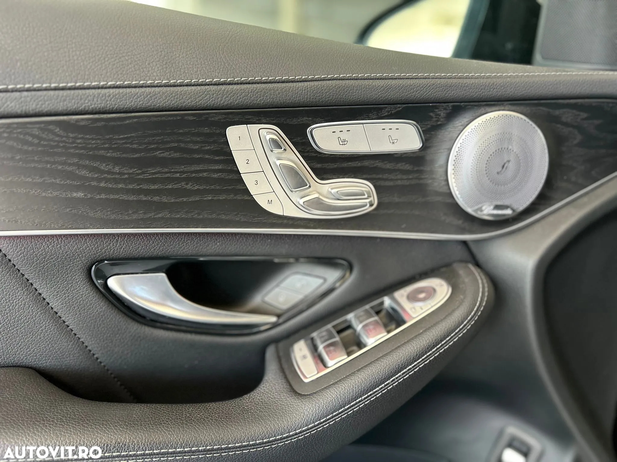 Mercedes-Benz GLC Coupe 220 d 4Matic 9G-TRONIC AMG Line - 11