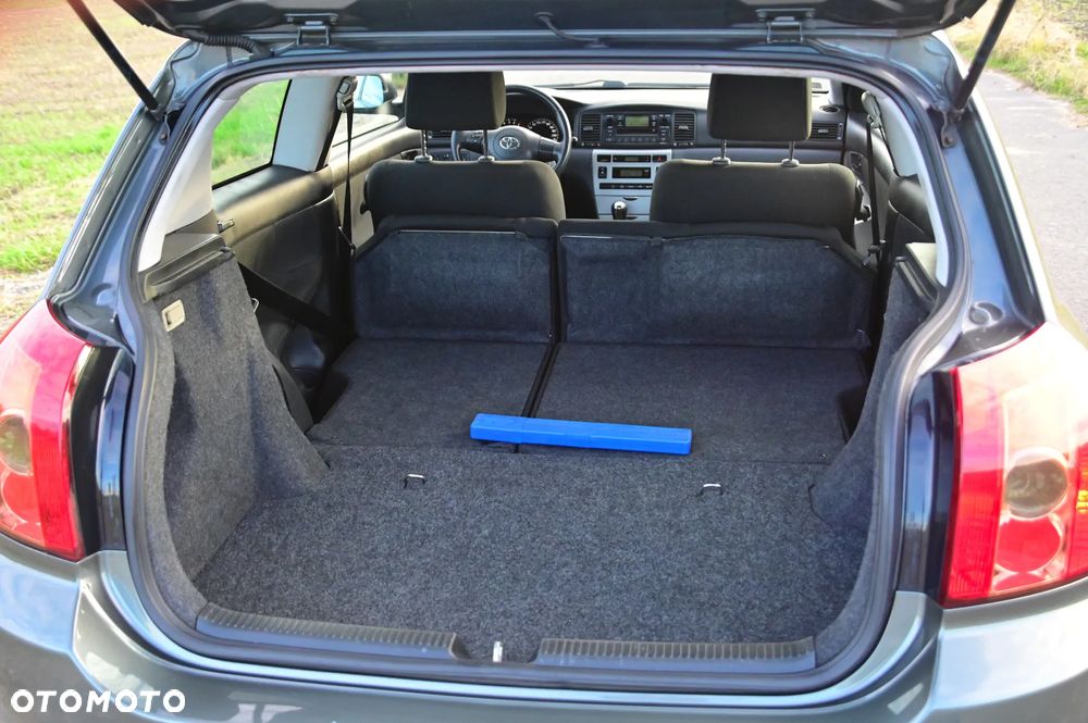 Toyota Corolla 1.4 VVT-i - 9