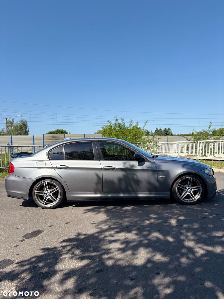 BMW Seria 3 318d - 8