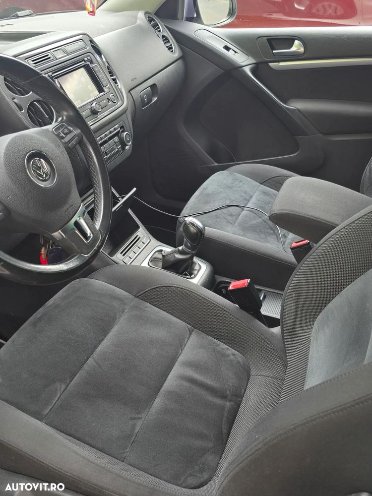 Volkswagen Tiguan - 16