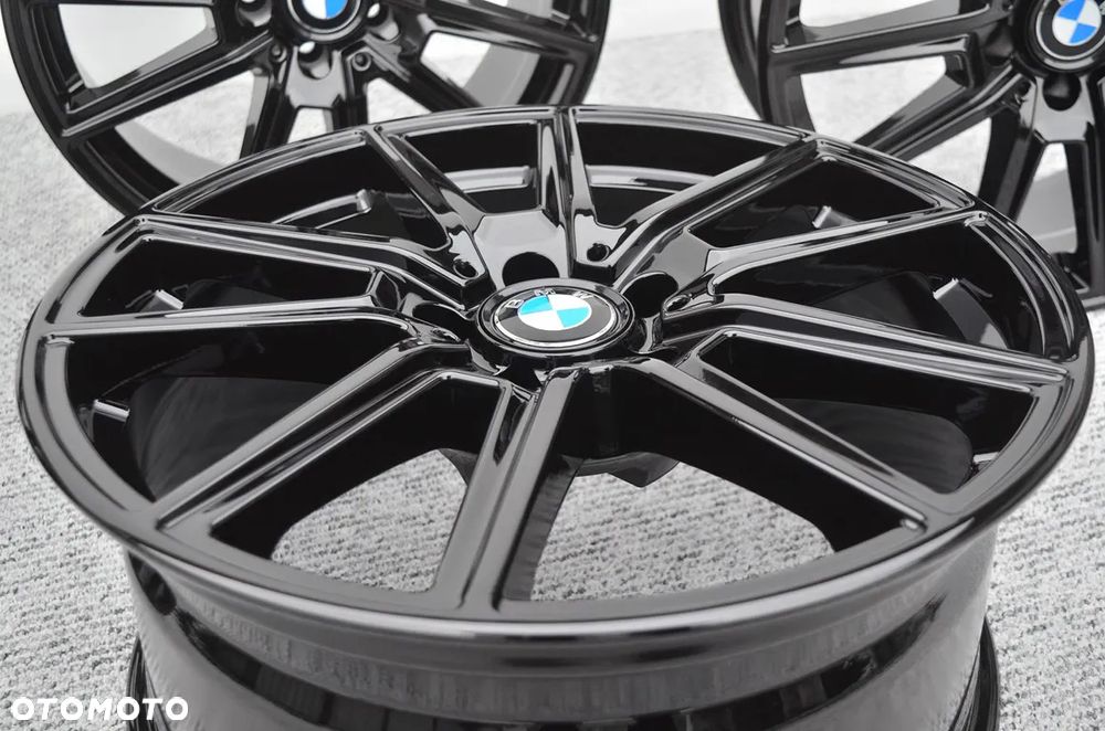 Felgi 8x18 5x112 BMW G20 G22 X3 G01 G02 G42 X2 F39 U10 G30 G60 G70 G11 - 12