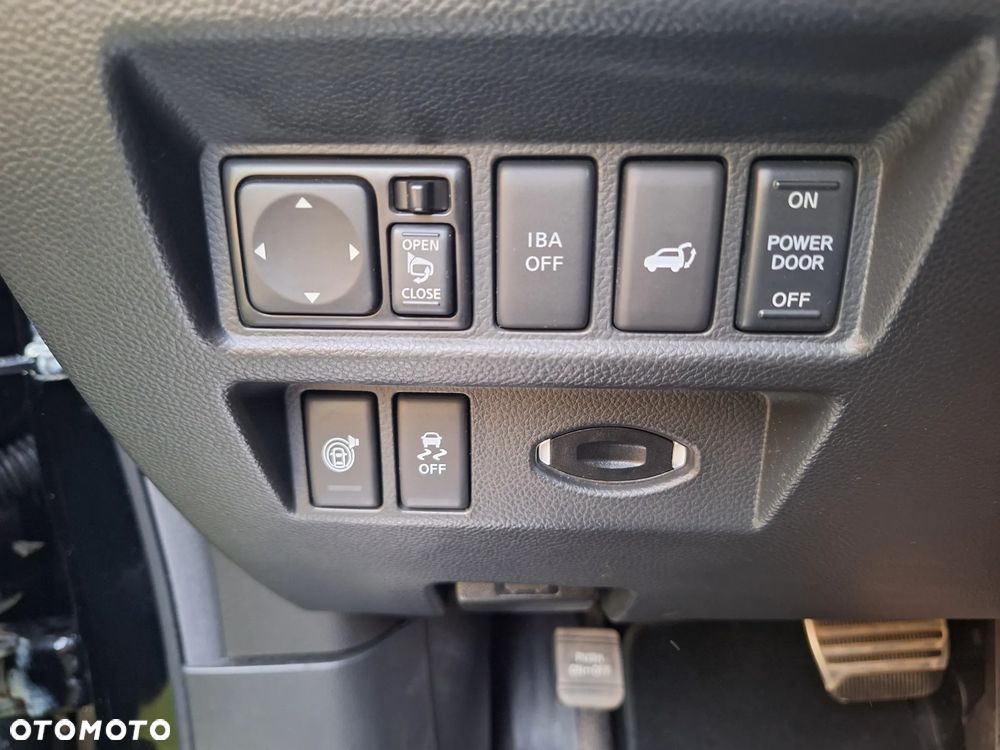 Infiniti FX FX30d S - 17