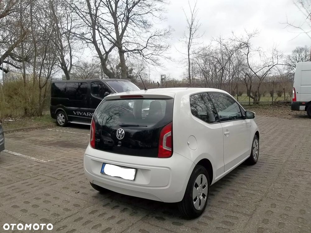 Volkswagen up! white style - 3