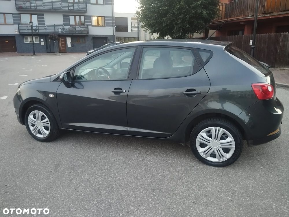 Volkswagen Polo - 5
