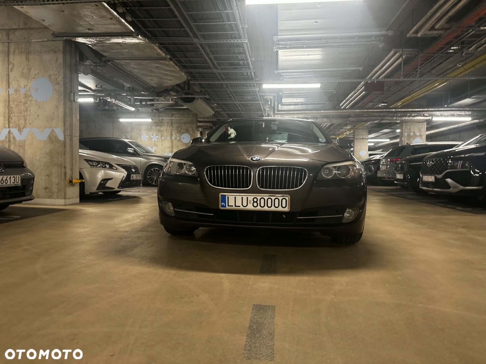 BMW Seria 5 520d - 18
