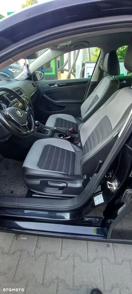 Volkswagen Jetta 1.4 TSI BMT Highline - 3