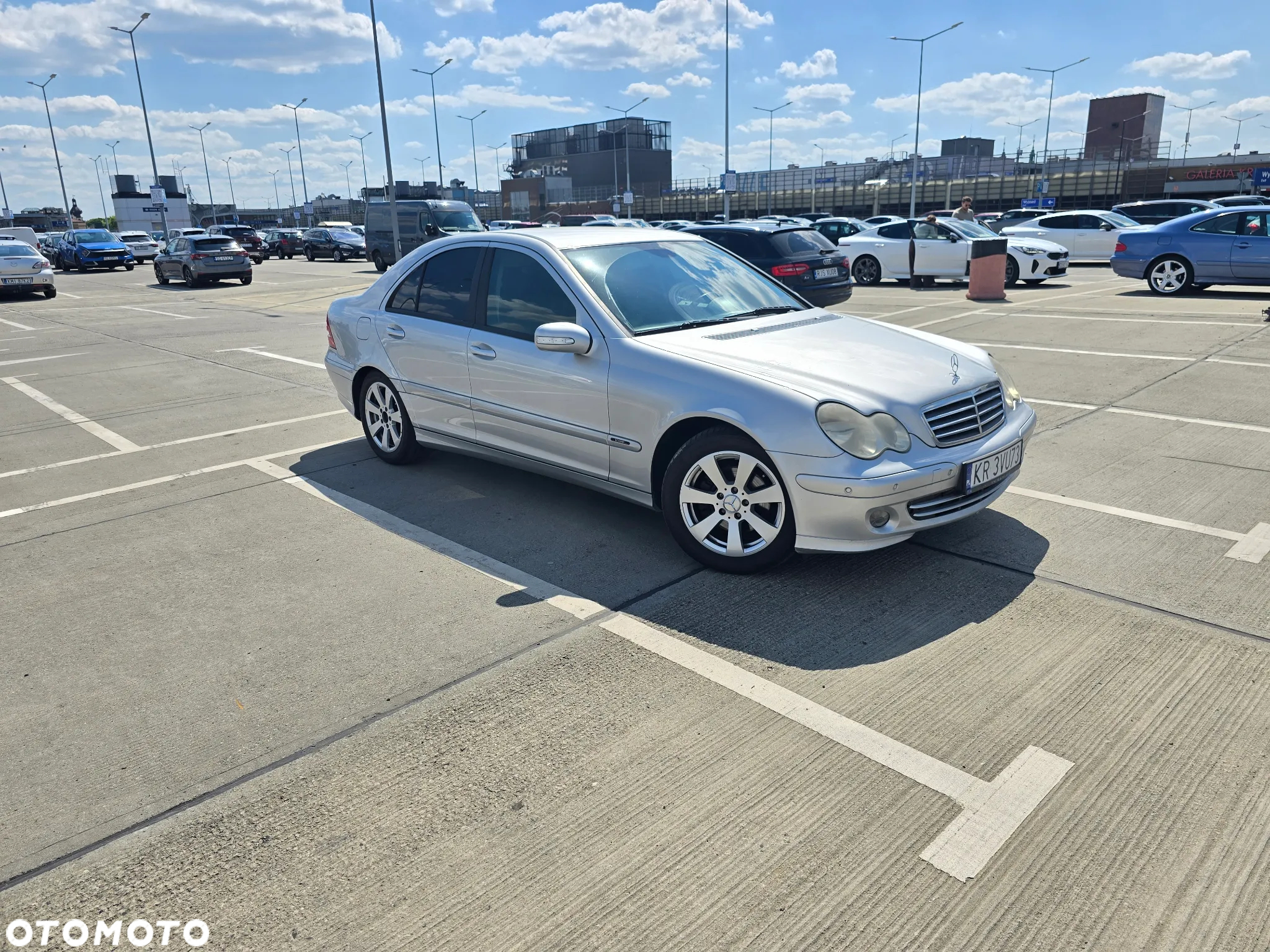 Mercedes-Benz Klasa C 180 T Kompressor Classic - 2