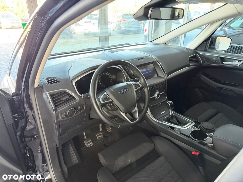 Ford S-Max 2.0 EcoBlue Titanium - 20