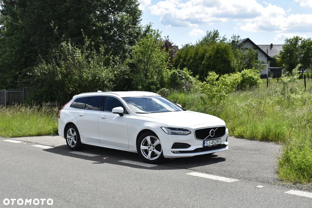 Volvo V90 D4 Momentum Pro - 29