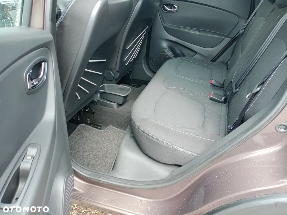 Renault Captur - 12