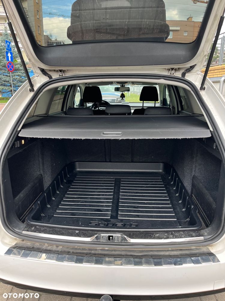 Skoda Superb 2.0 TDI Elegance DSG - 3