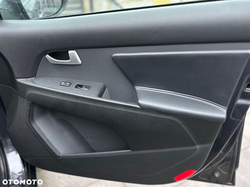 Kia Sportage 1.6 GDI Business Line M 2WD - 17