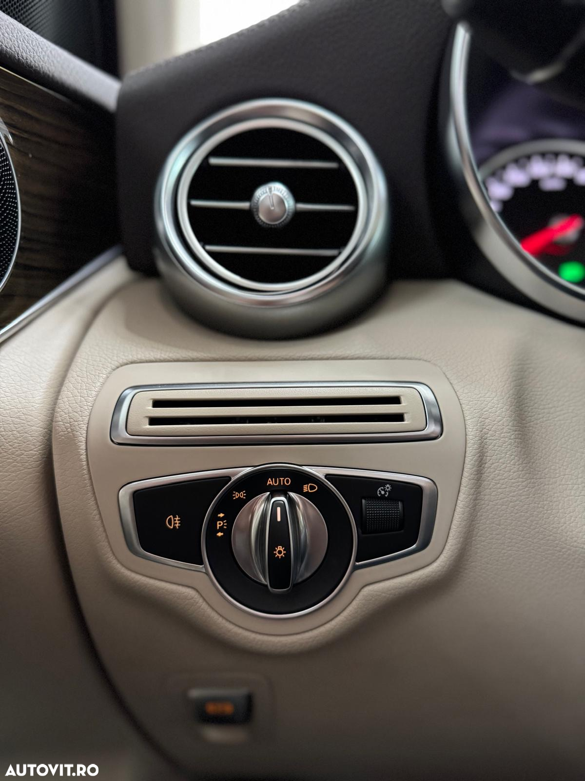 Mercedes-Benz GLC Coupe 200 MHEV - 31