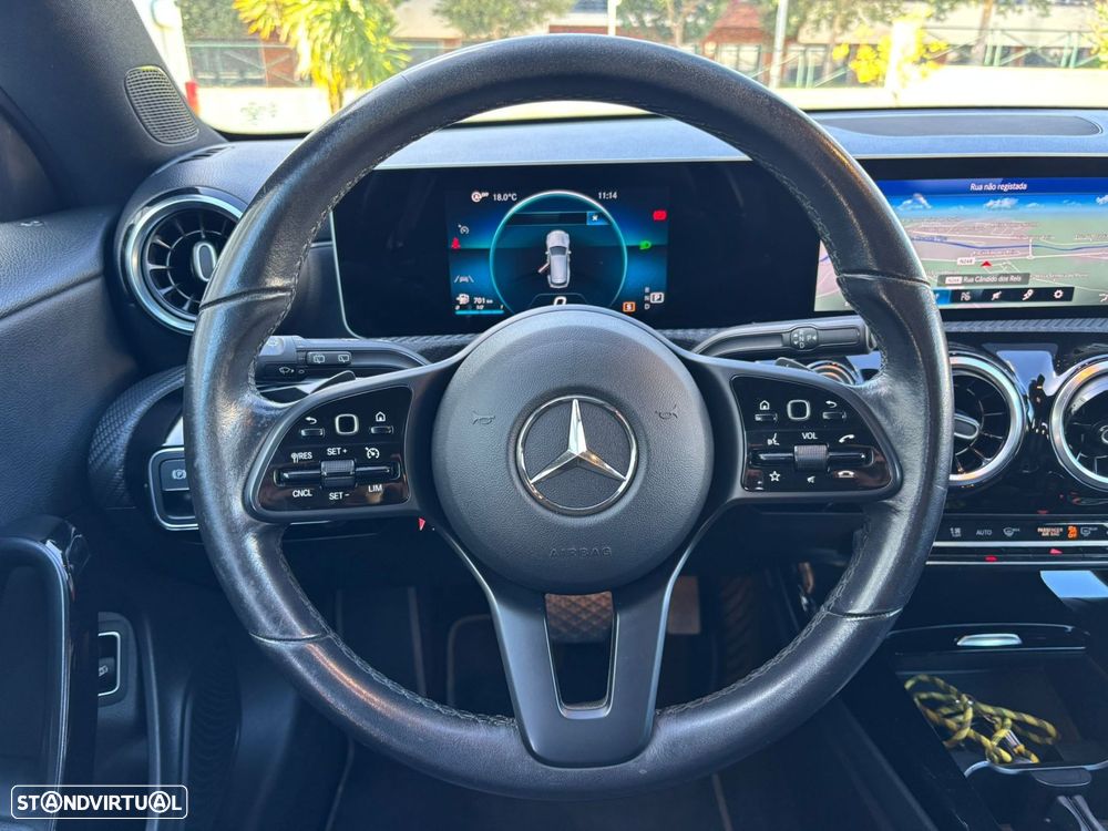 Mercedes-Benz CLA 180 d Shooting Brake AMG Line Aut. - 24