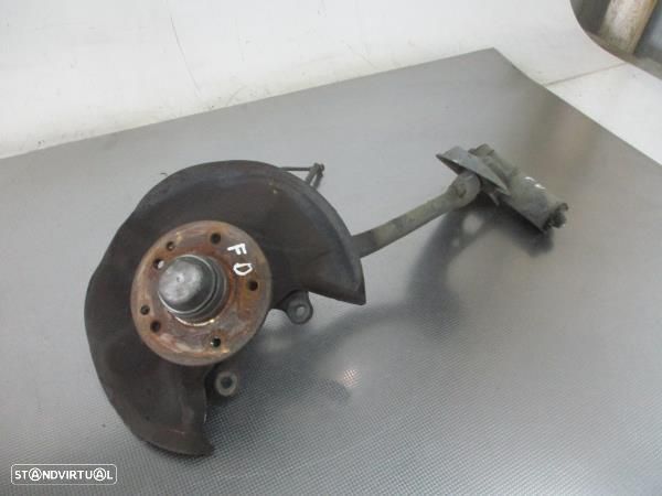 Manga Eixo Frente Dto Mercedes-Benz C-Class (W202) - 2