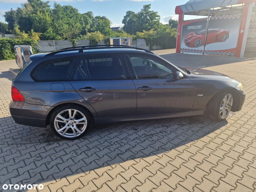 BMW Seria 3 320d DPF - 3