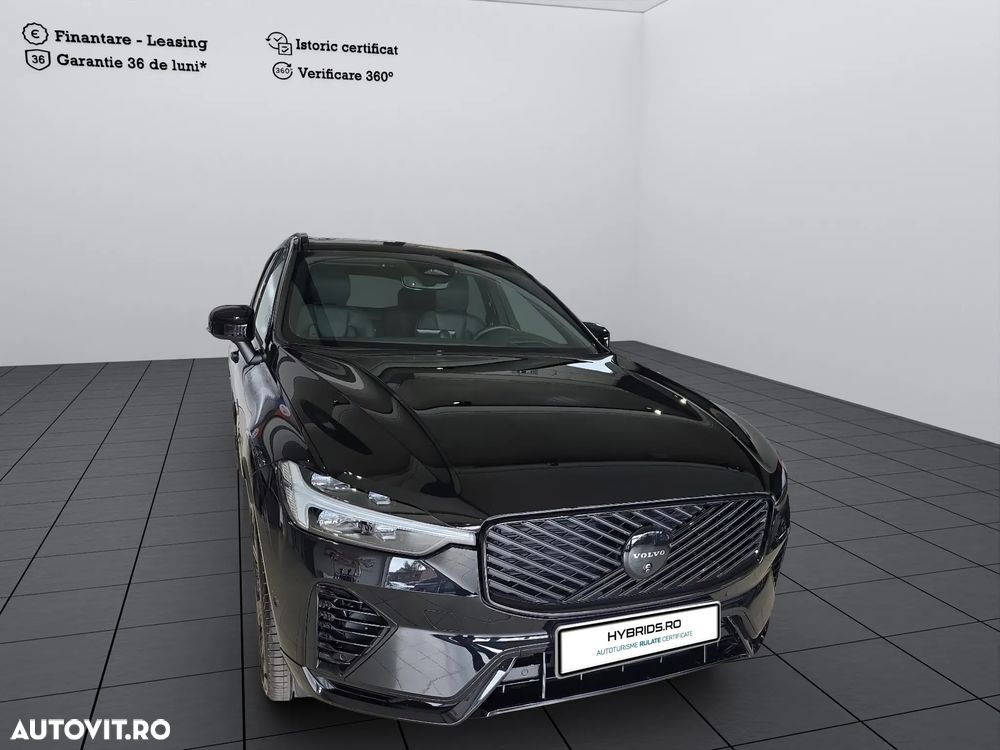 Volvo XC 60 T8 AWD Ultra Black Edition - 4