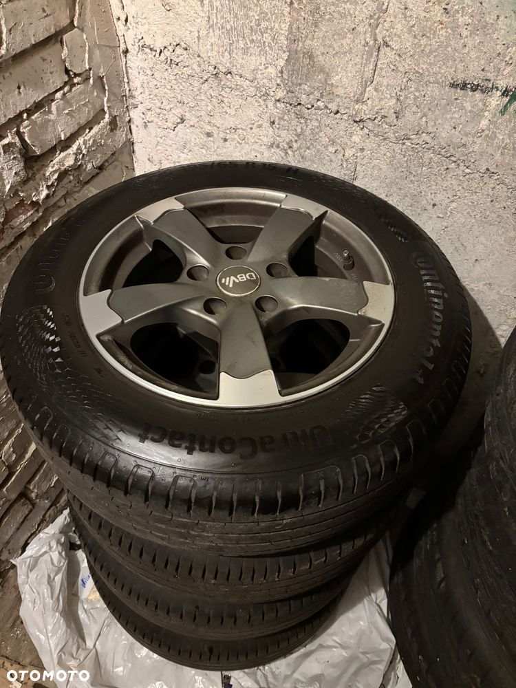 Hyundai ix20 1.4 Trend - 20