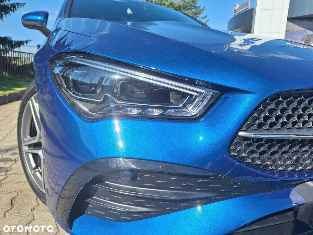 Mercedes-Benz CLA 200 AMG Line 7G-DCT - 11