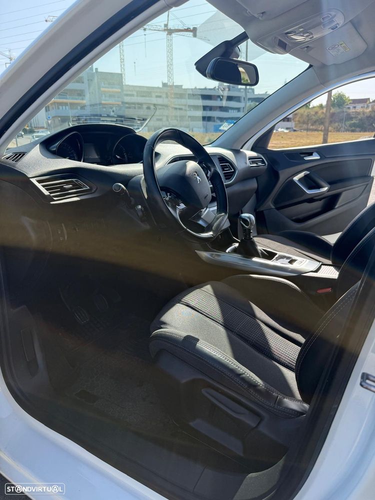 Peugeot 308 1.6 BlueHDi Active - 14
