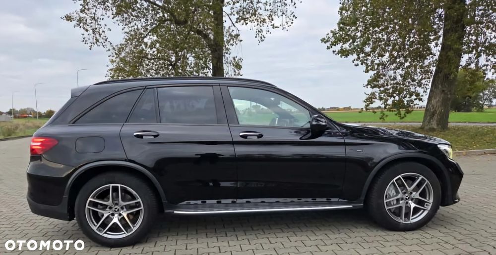 Mercedes-Benz GLC - 6