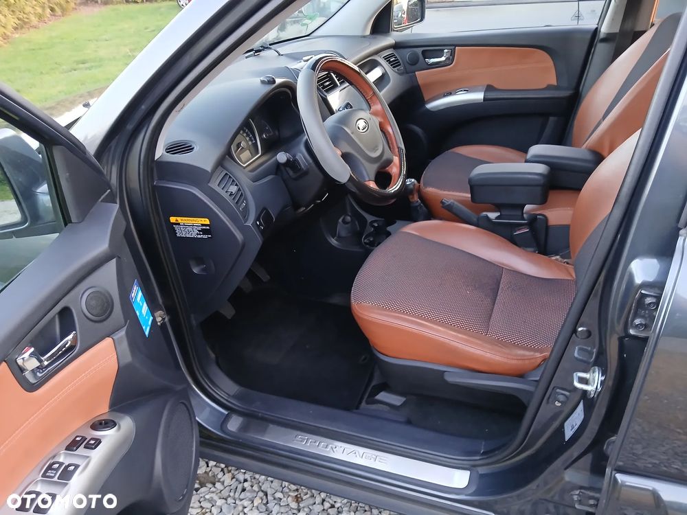 Kia Sportage 2.0 EX - 35