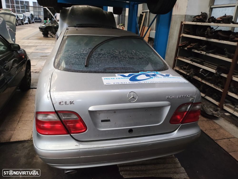 Mercedes CLK 230 Kompressor W208 - Viatura para peças - 4