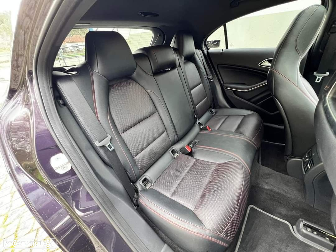 Mercedes-Benz A 45 AMG 4-Matic - 28