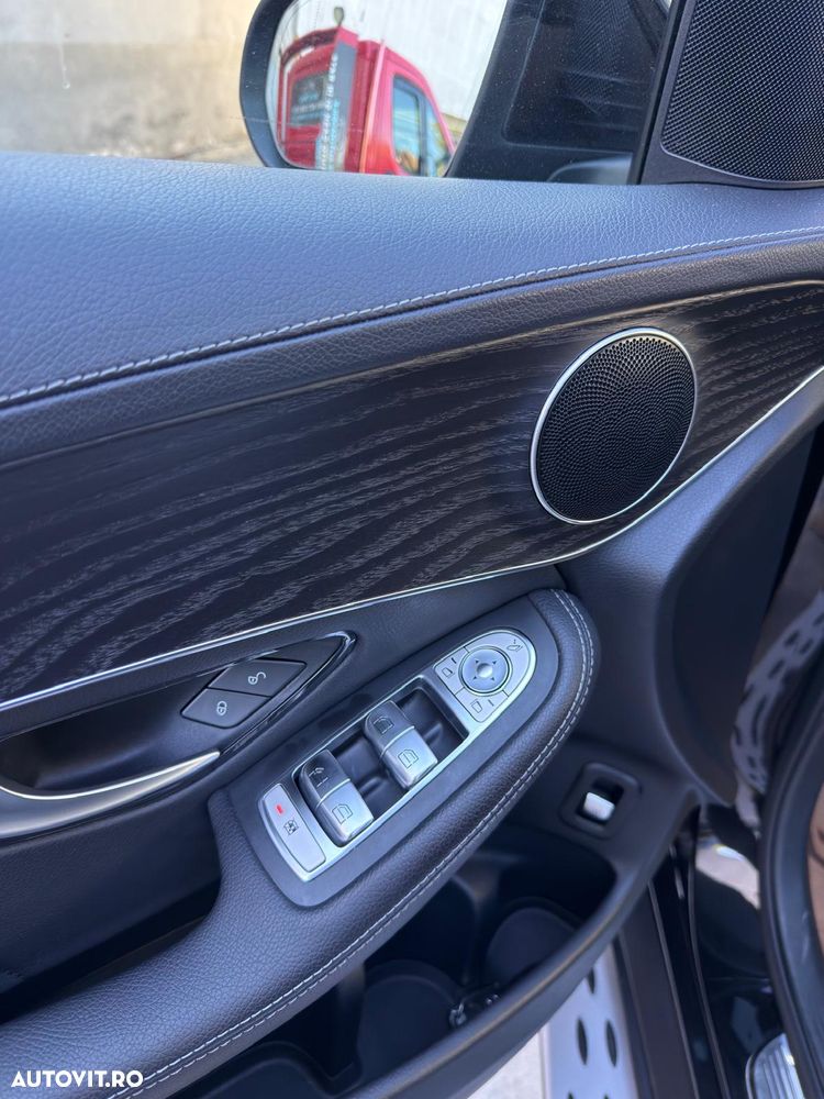 Mercedes-Benz GLC 220 d 4MATIC 9G-TRONIC AMG Line - 15