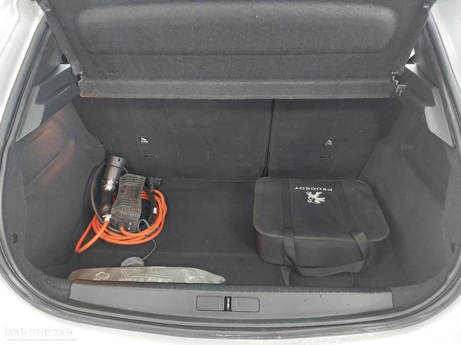 Peugeot e-208 50 kWh Active - 44
