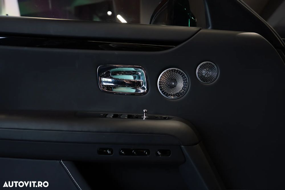 Rolls-Royce Ghost - 12