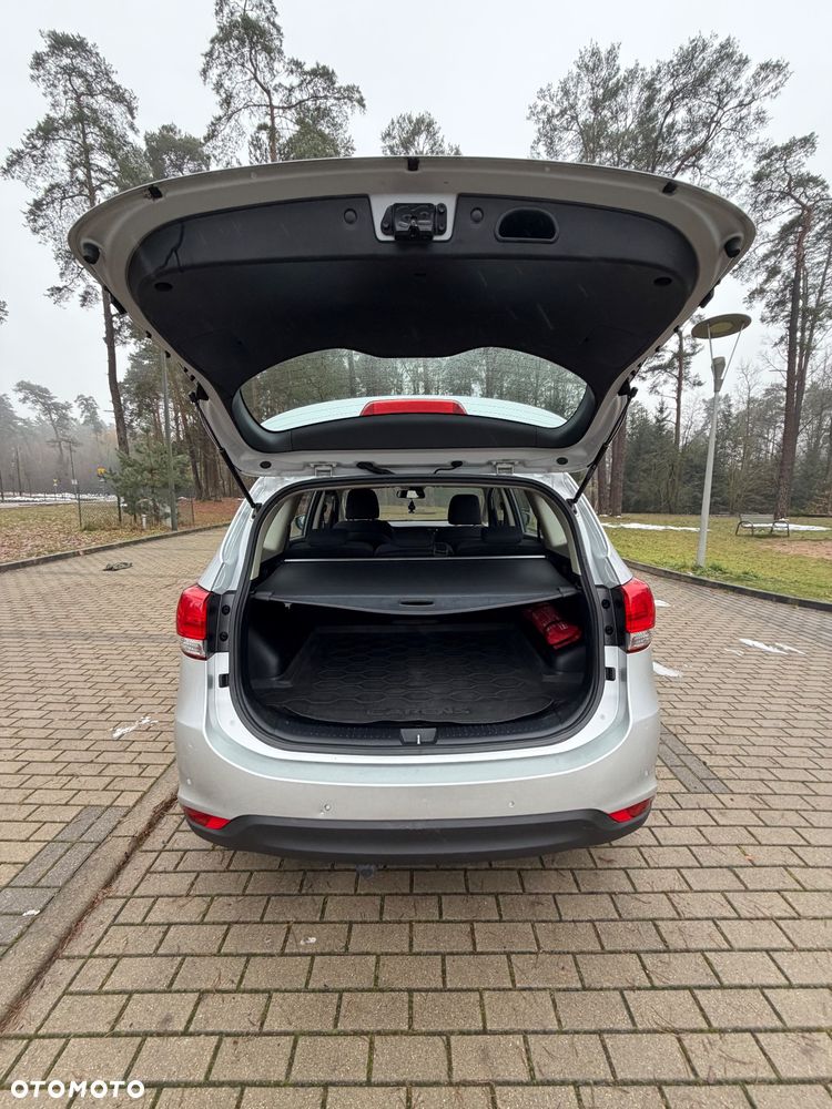 Kia Carens 1.7 CRDi Vision - 11