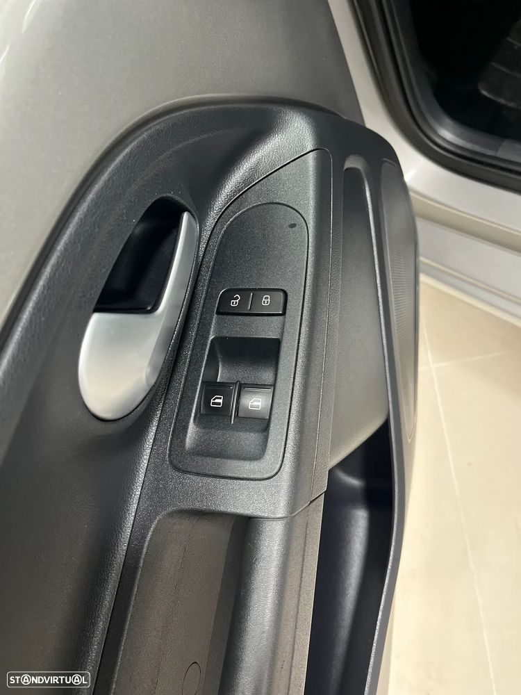 VW Up! 1.0 Move - 11