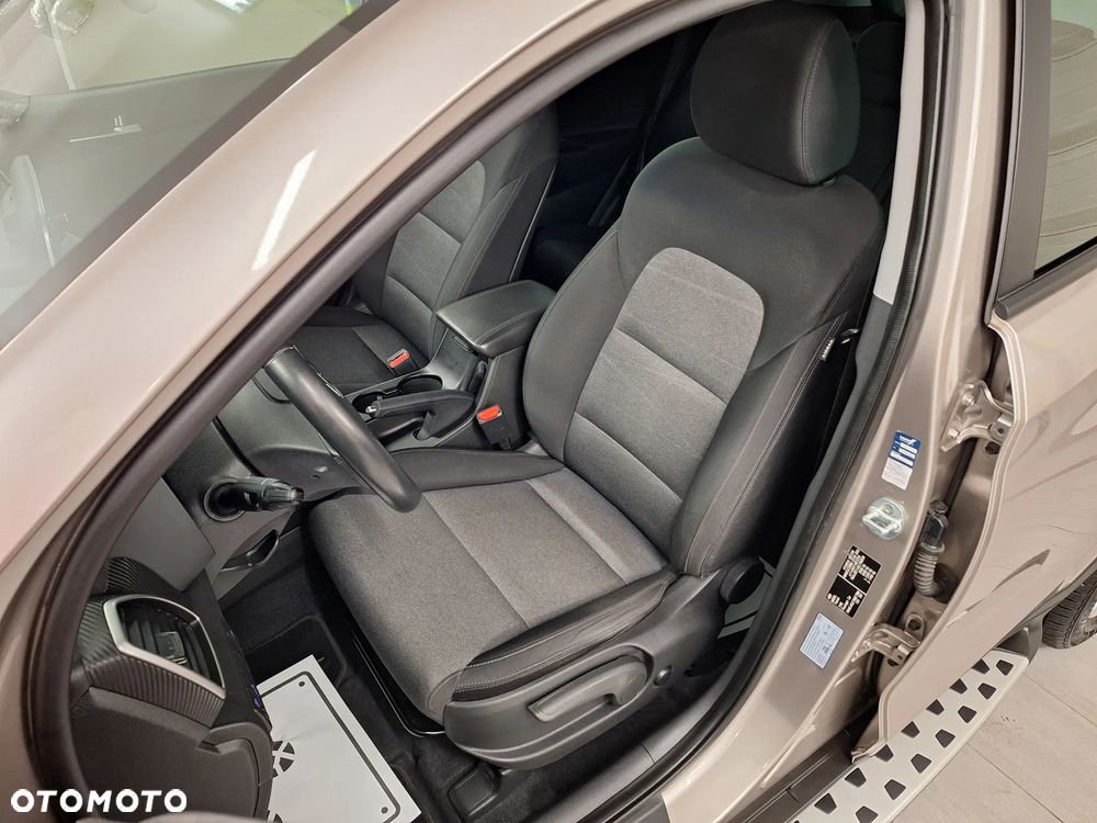 Hyundai Tucson 1.6 GDi Comfort 2WD - 20