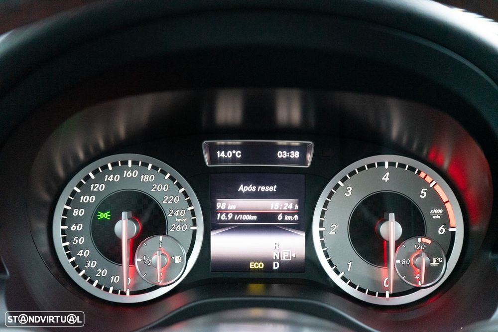 Mercedes-Benz A 180 - 32