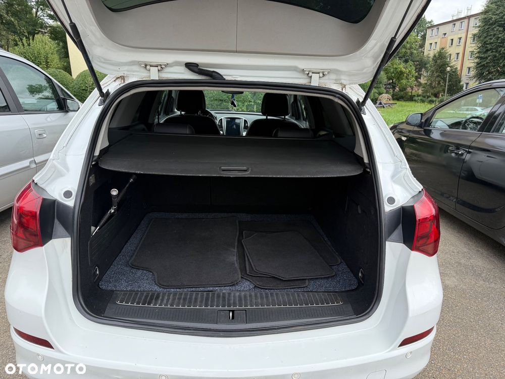 Opel Astra 1.4 Turbo - 8