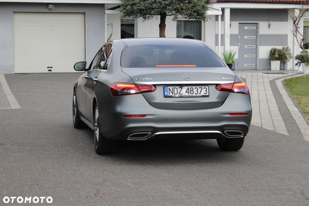Mercedes-Benz Klasa E 220 d 4-Matic AMG/Avantgarde - 8