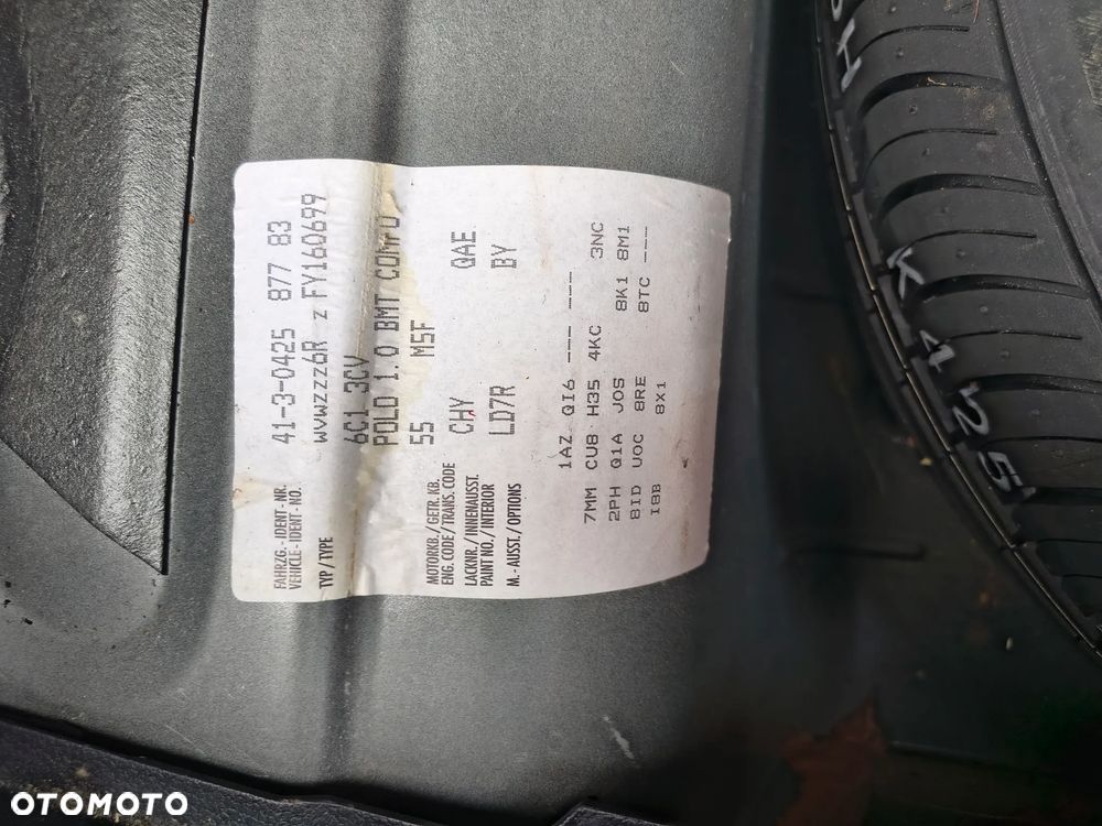 Volkswagen Polo - 14
