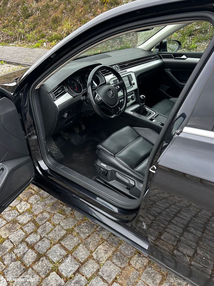 VW Passat 2.0 TDI Confortline - 5