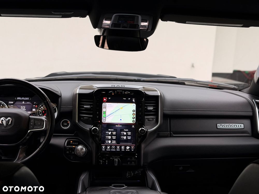 RAM 1500 5.7 Crew Cab Shortbed Laramie Sport - 32