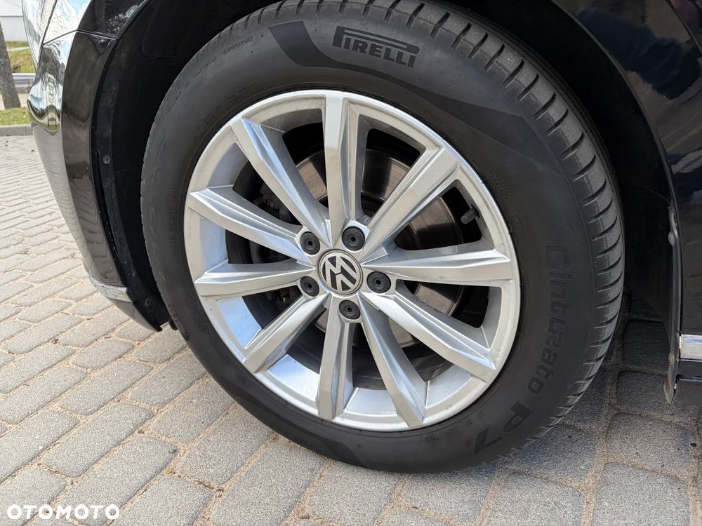 Volkswagen Passat 2.0 TDI BMT Highline DSG7 - 19