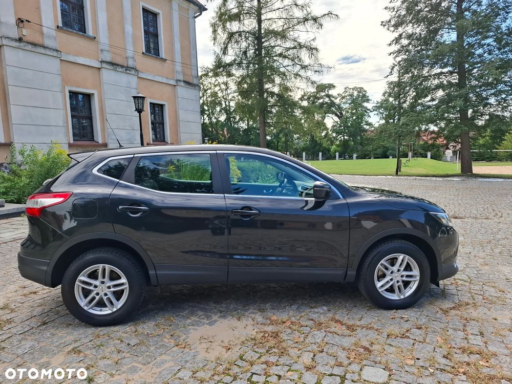 Nissan Qashqai 1.2 DIG-T Xtronic TEKNA - 4